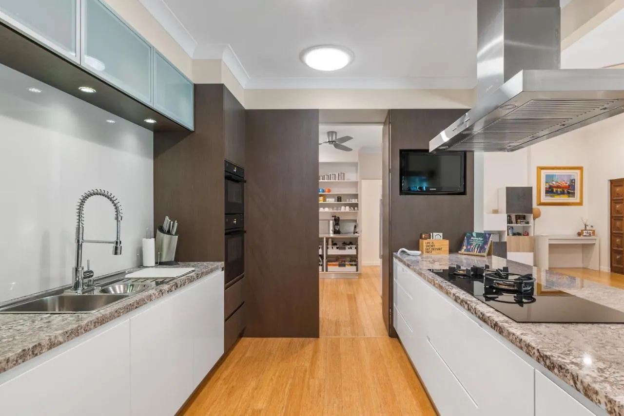 Holiday home Space, Comfort & Serenity, Peregian Beach